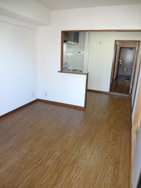 Living and room