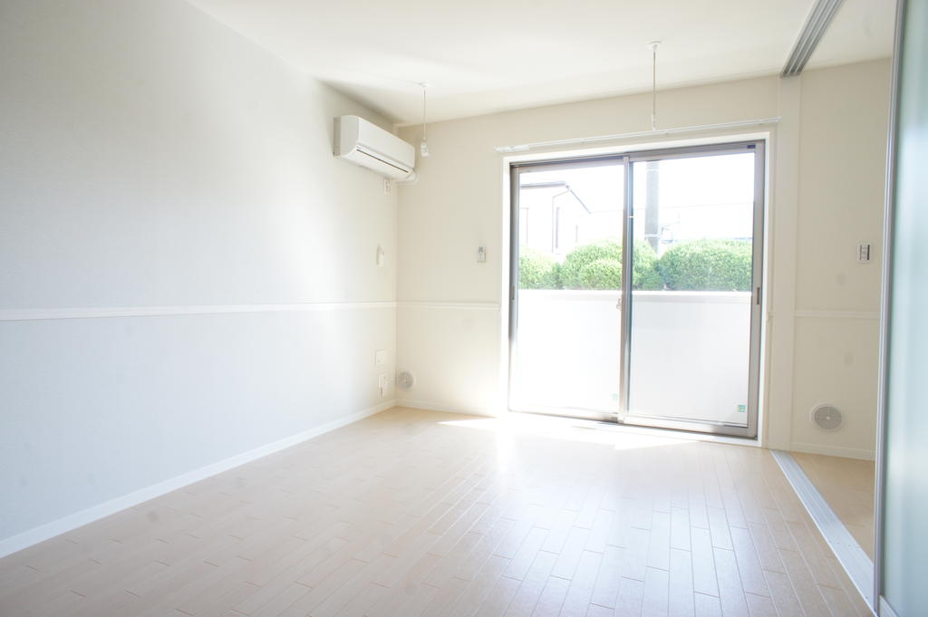Living and room