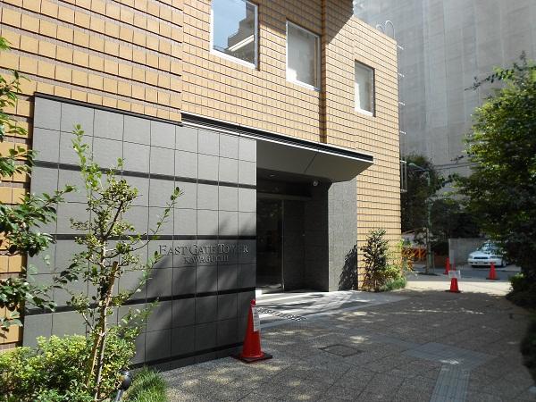 Entrance. Common areas