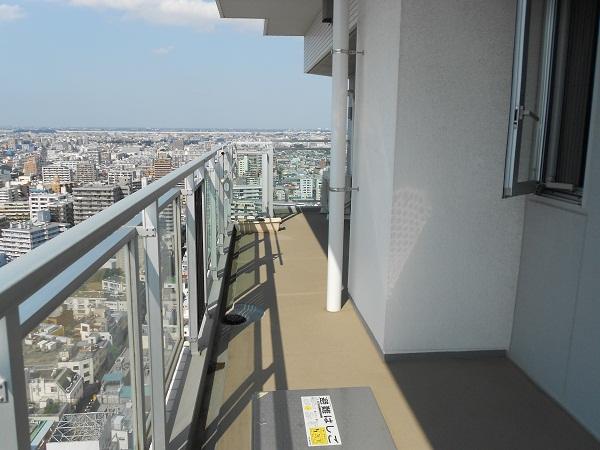 View photos from the dwelling unit