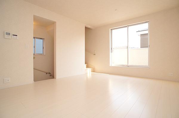 Living. Building 3