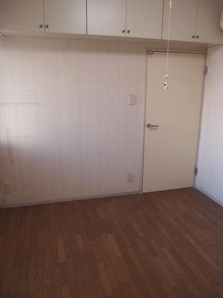 Other introspection.  [About 5.7 tatami closet] 2013 November shooting