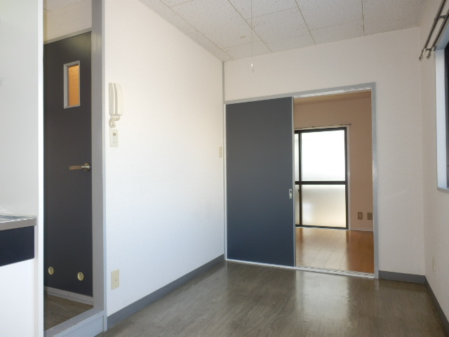Living and room