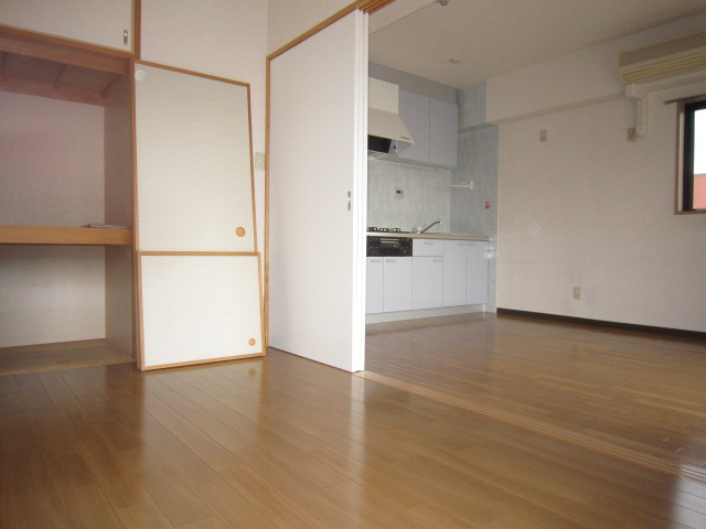 Living and room