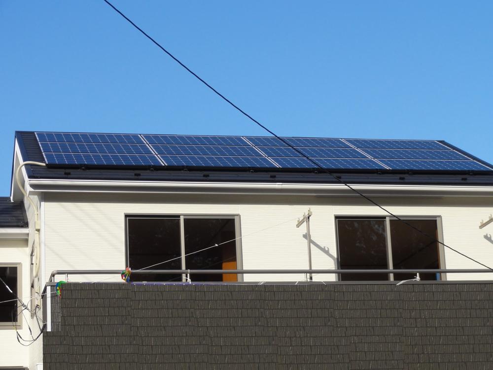 Local appearance photo. Local (12 May 2013) Shooting Solar panels