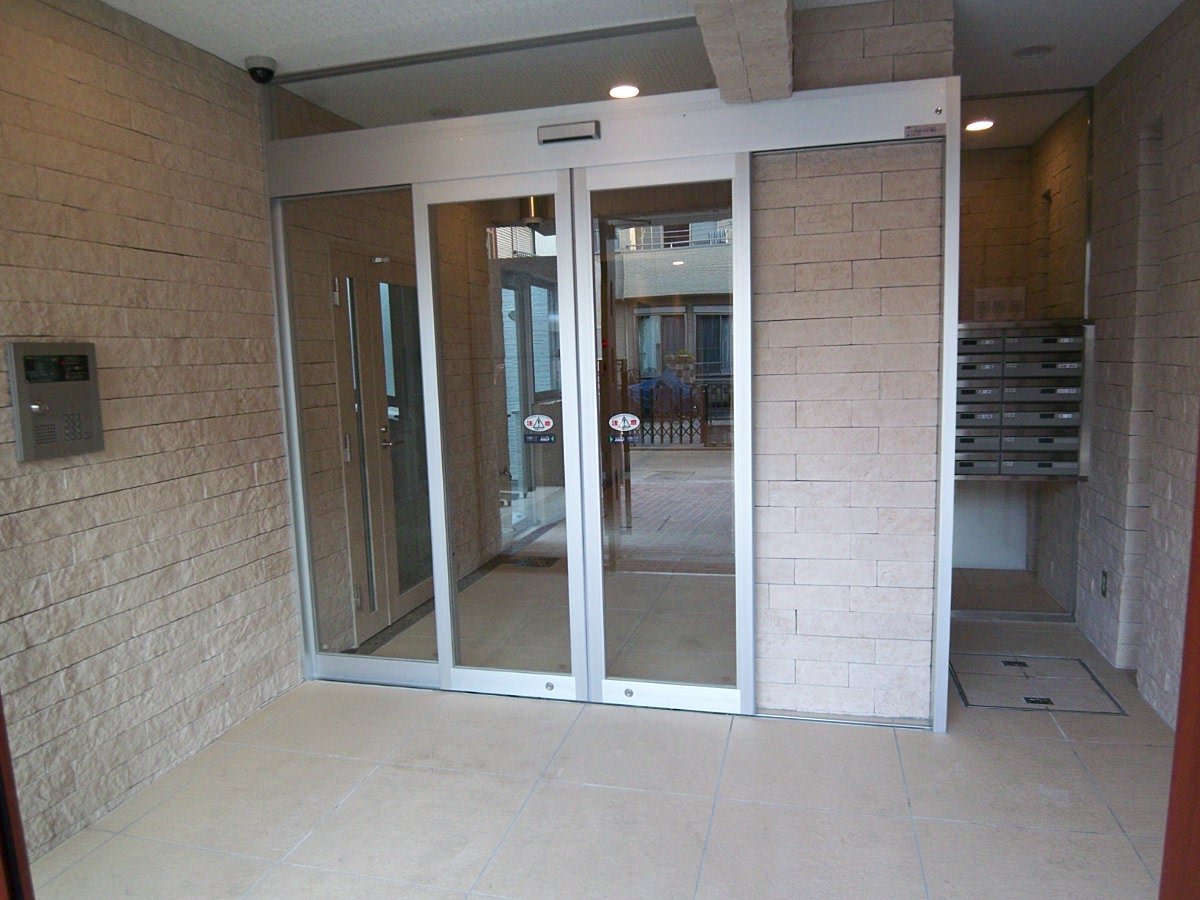 lobby