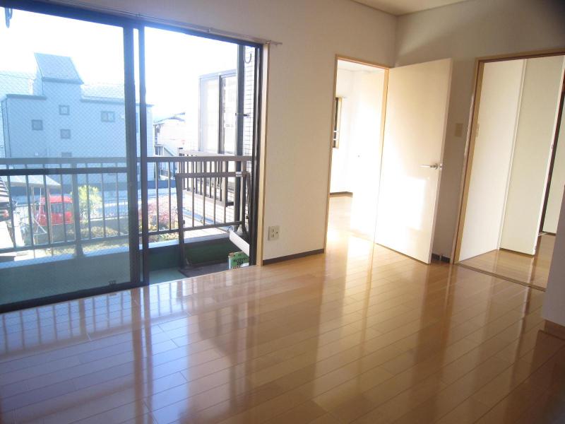 Living and room
