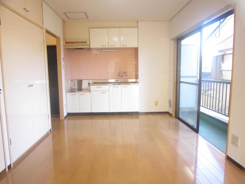 Living and room