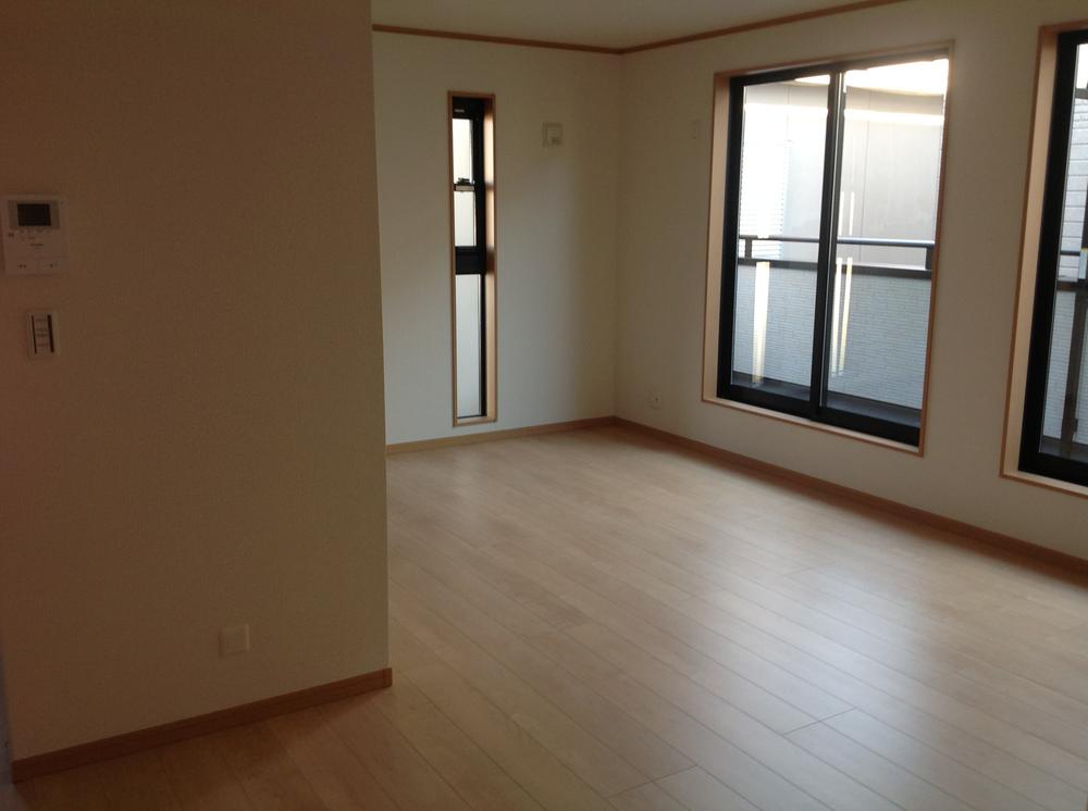 Living. 6 Building