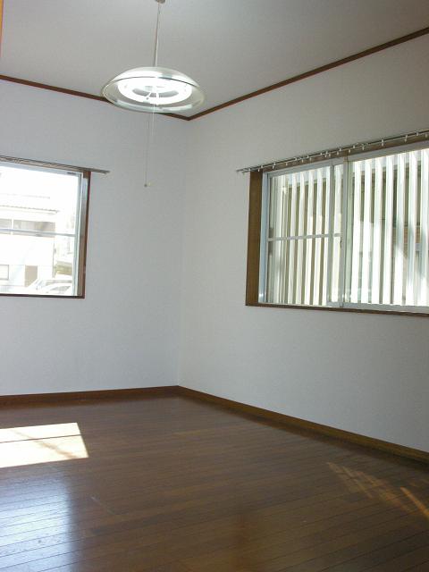 Living and room