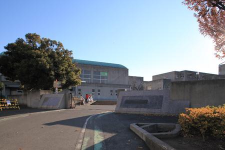 Primary school. Kawaguchi Municipal Kizoro Elementary School