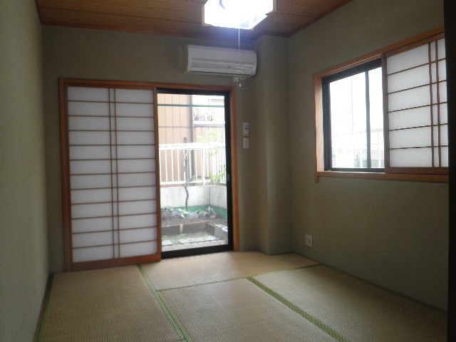 Living and room
