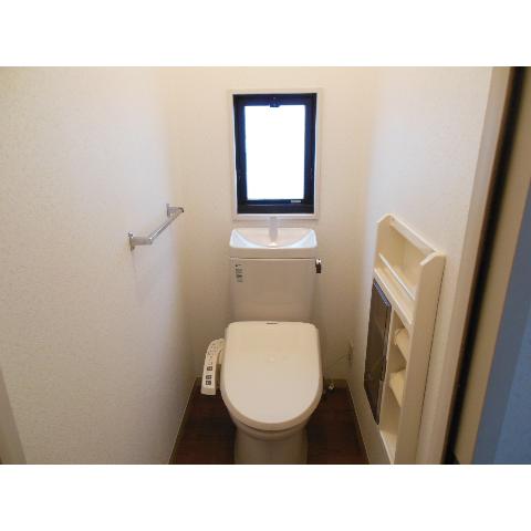 Toilet
