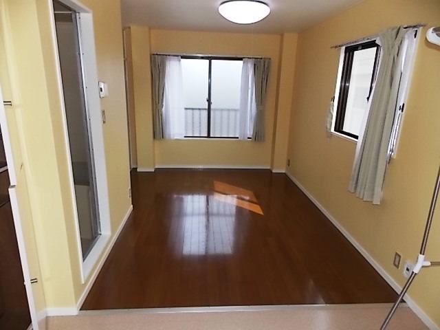 Living and room