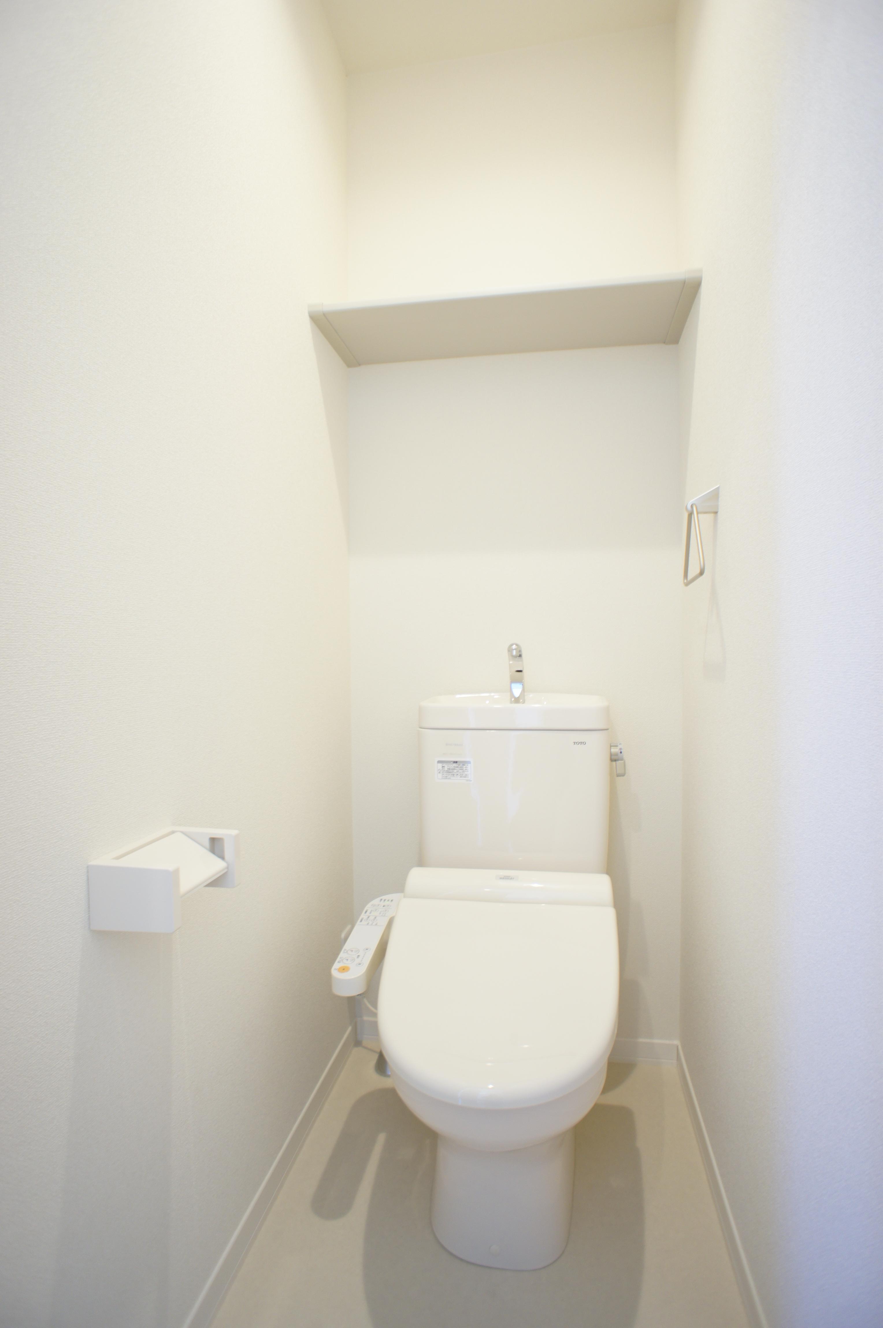 Toilet