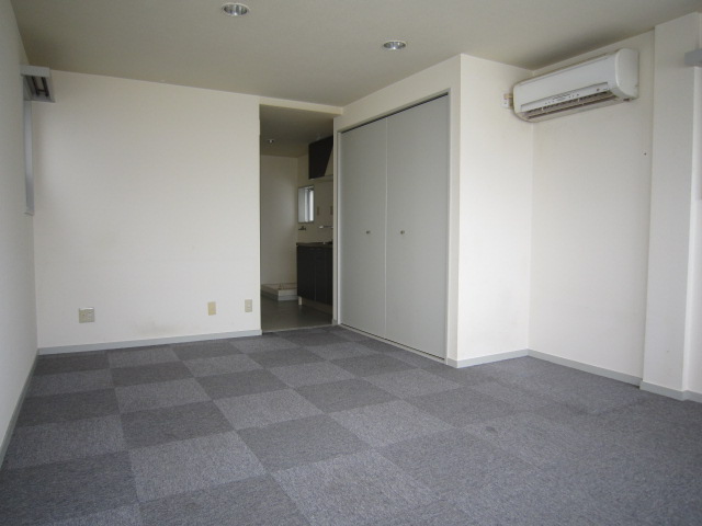 Living and room