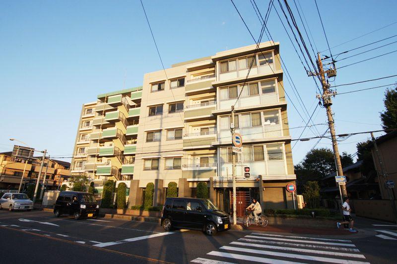 Local appearance photo