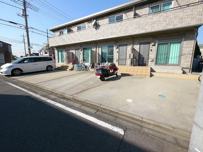 Parking lot