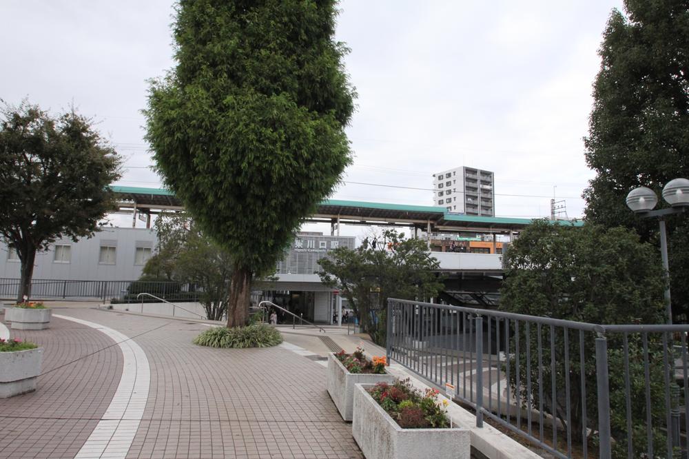 station. To Higashi-Kawaguchi Station 200m weekdays Up first train 5:08, Last train 0:45 Down first train 5:01, The last train is 0:38