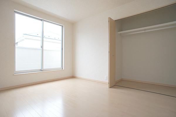 Non-living room. Building 2