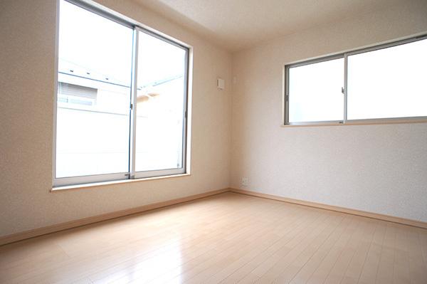 Non-living room. Building 2
