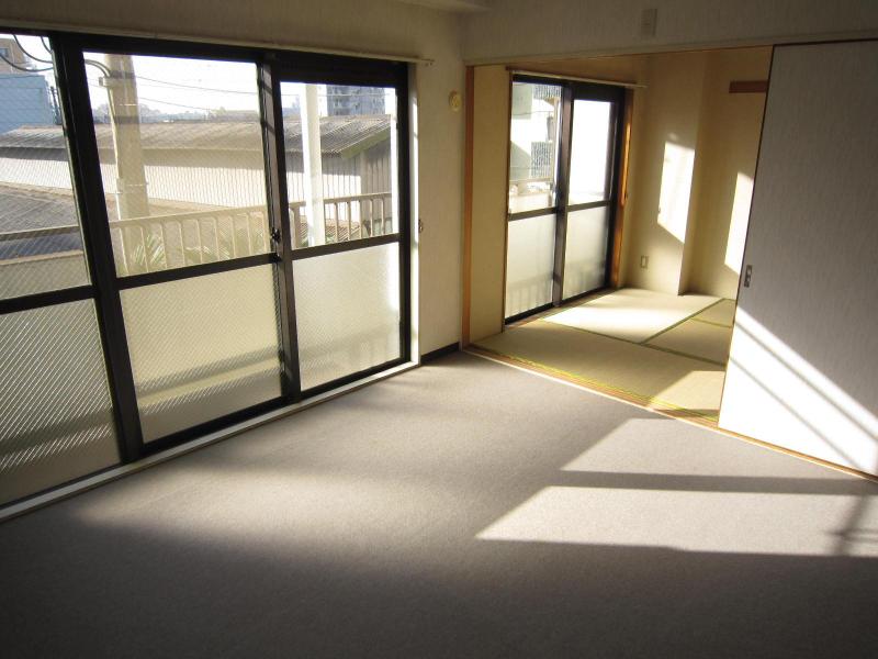 Living and room