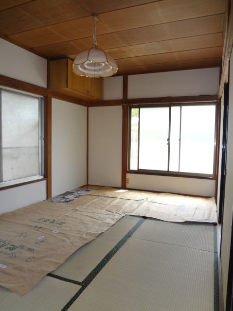 Living and room