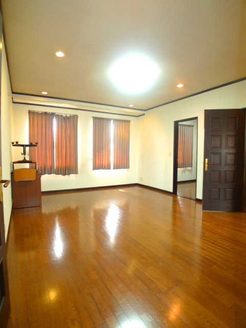 Living and room