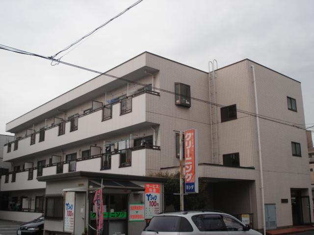 Parking lot