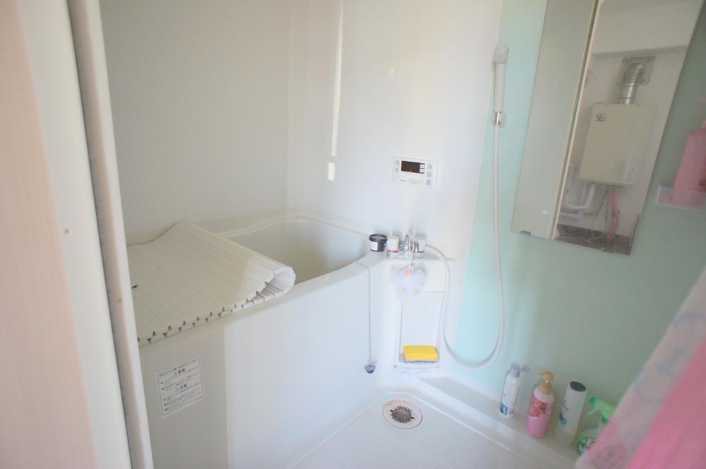 Bathroom. Refresh ^^ tired of the day with a clean bath