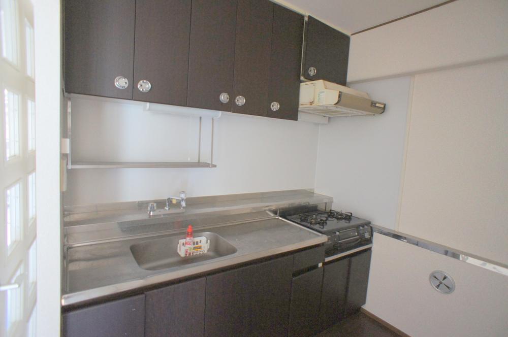 Kitchen. Fun cuisine in a beautiful kitchen ^^