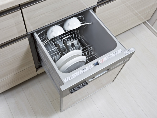 Kitchen.  [Dishwasher] Standard equipped with a dishwasher, which will support the clean up after such as tableware. It is possible to shorten the housework time, Water-saving will be available compared to the hand-washing.