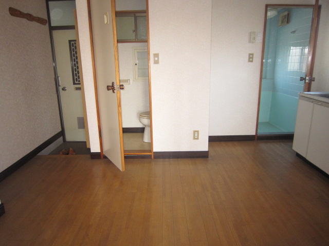 Living and room