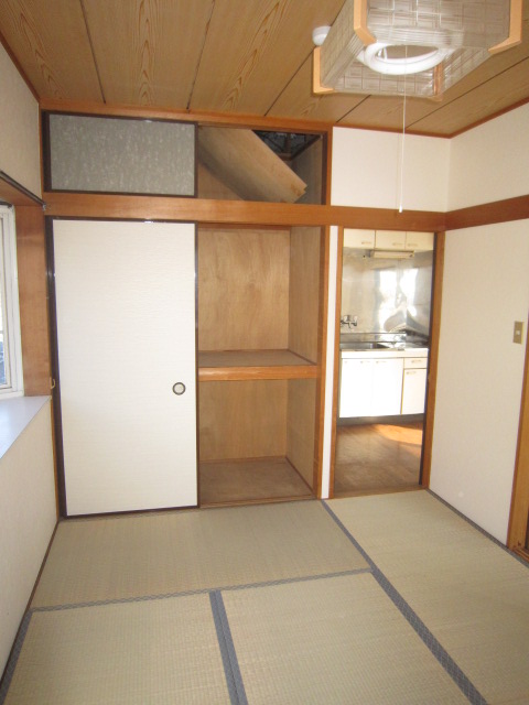 Living and room