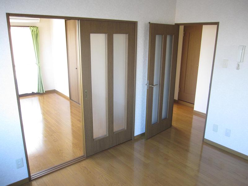 Living and room