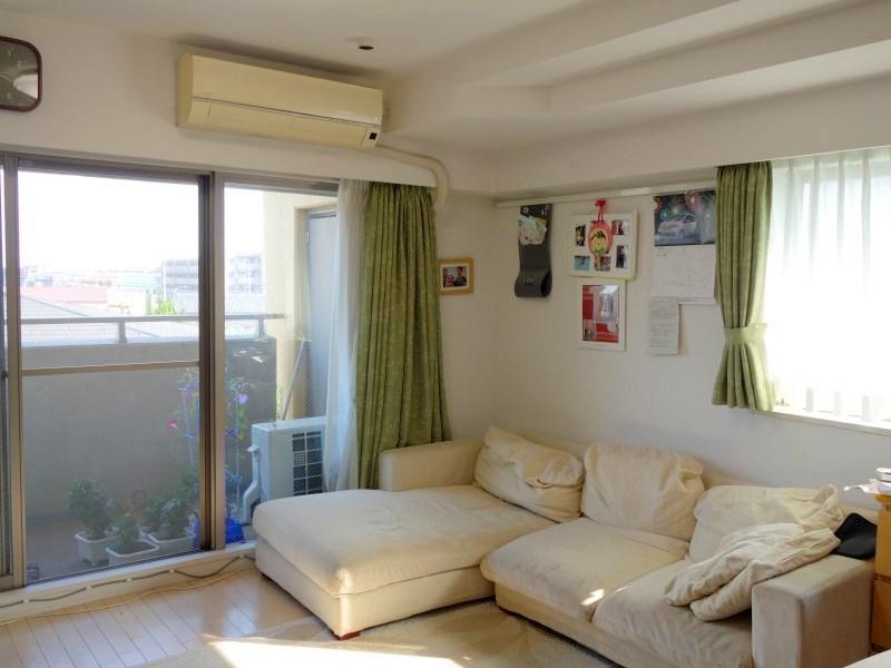 Living. Indoor (September 2013) Shooting