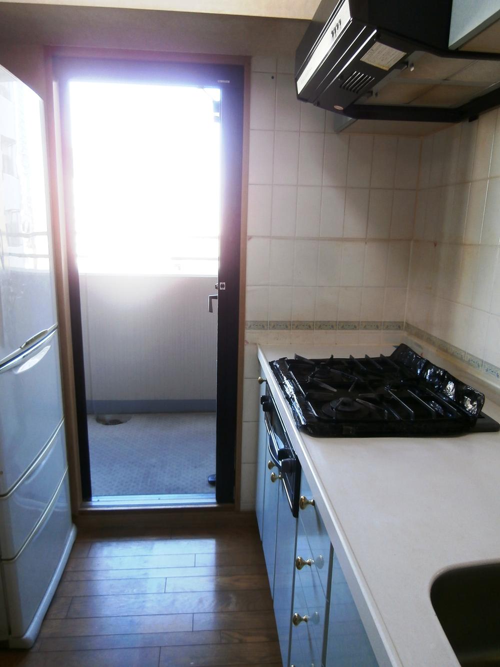 Kitchen. It directly goes out on the balcony from the kitchen (11 May 2013) Shooting