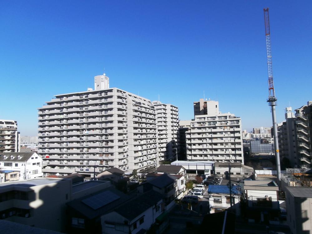 View photos from the dwelling unit. View photos from the balcony (11 May 2013) Shooting