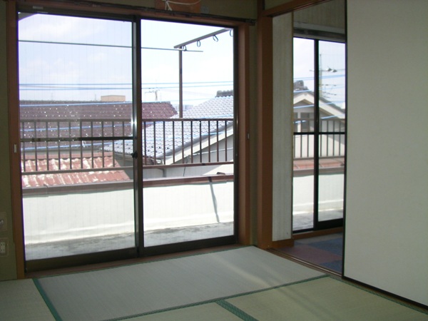 Living and room