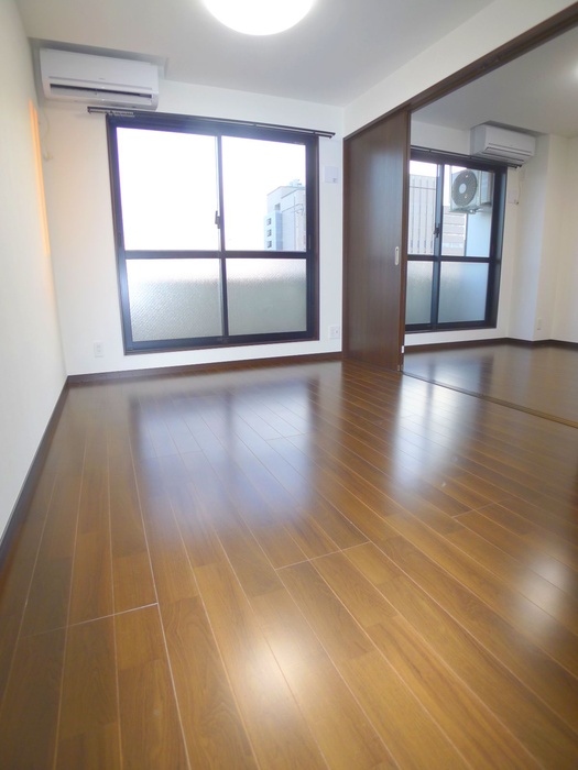 Living and room