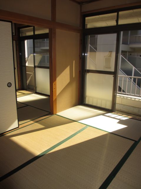 Living and room