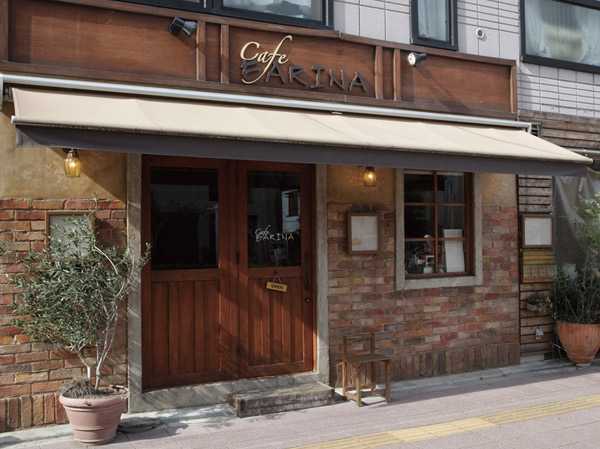 Surrounding environment. Cafe Farina (about 1040m ・ Walk 13 minutes) feel free to stop by, Cafe moments can be enjoyed with a full-fledged espresso and cappuccino. Sale of handmade goods by young artists Ya is in the store, Work tion also often held by Kawaguchi born artist.