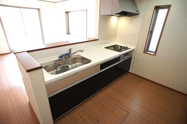 Kitchen. 1 Building