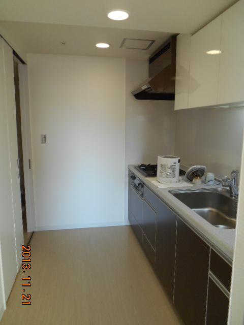 Kitchen. 2013 November shooting