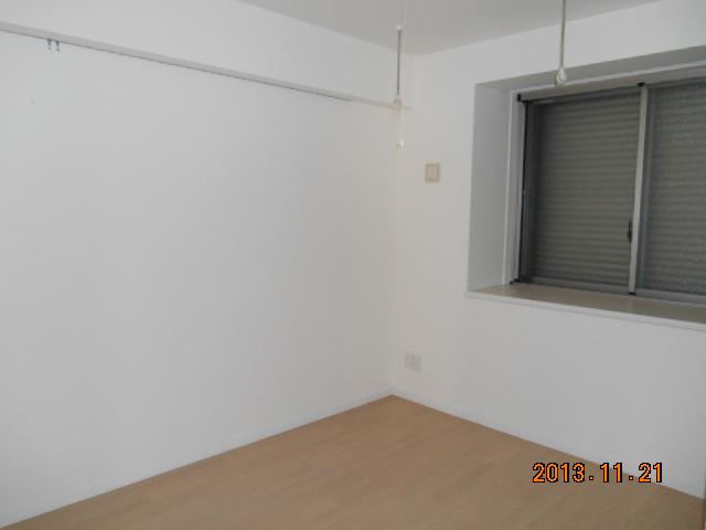 Non-living room.  [About 6.2 tatami Western-style] 2013 November shooting