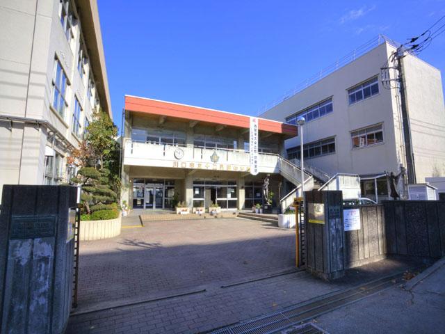 Junior high school. Kawaguchi Municipal December Tanaka 200m to school