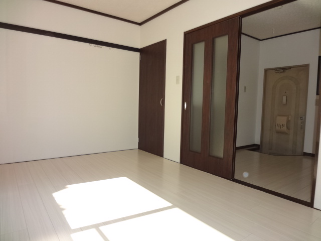 Other room space