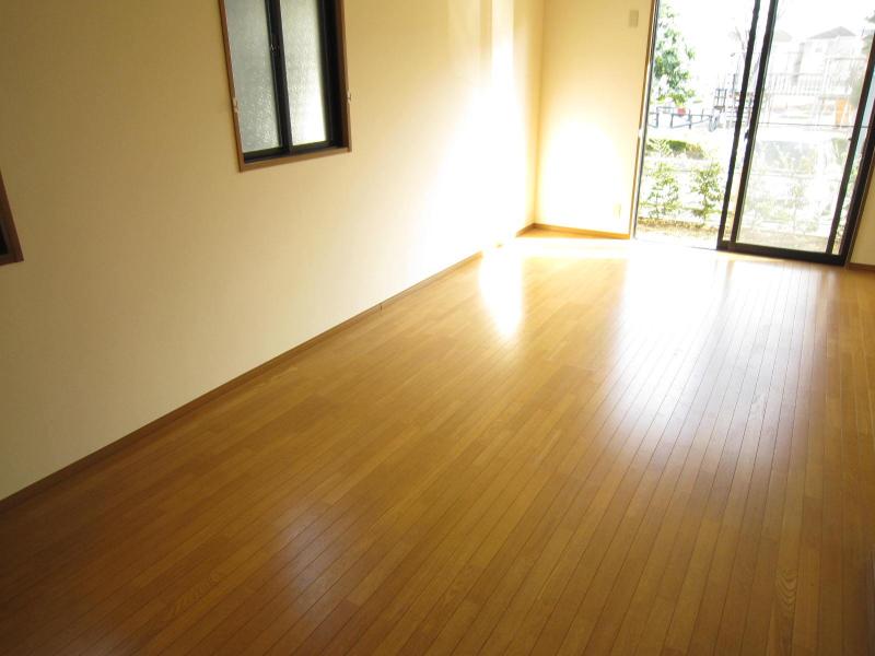 Living and room