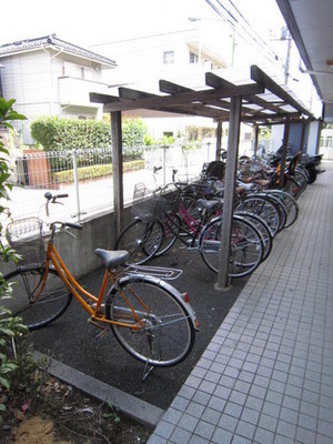 Other common areas. Bicycle parking is free