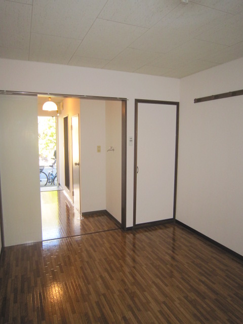 Living and room